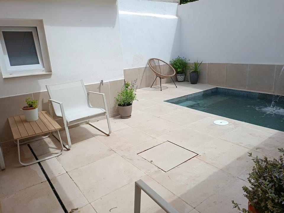 House with a private pool, relaxation guaranteed House in Talavera de la Reina
