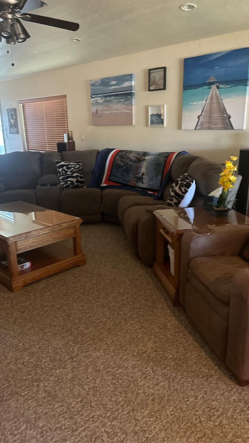 Waters Riverfront Property New Listing 2 Houses House in Cascade