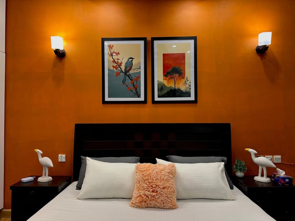 Elegent Designer Room With Premium Ambiance - DHA Phase 5 Bed and Breakfast in Lahore