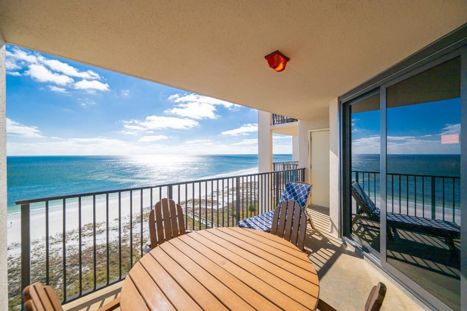 Phoenix East 1011 condo Apartment in Orange Beach