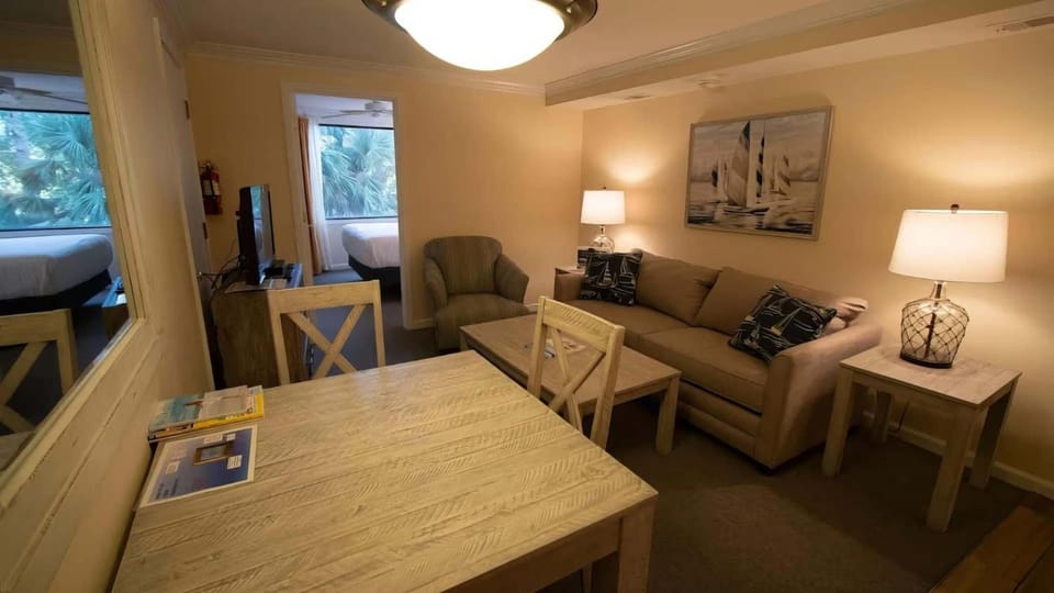 Bay Club of Sandestin - Studio Suite w Balcony Apartment in Miramar Beach