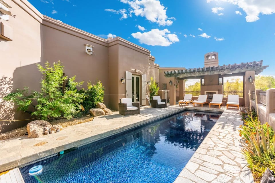 Desert Estate with Pool Casita Pickleball & Views House in Carefree
