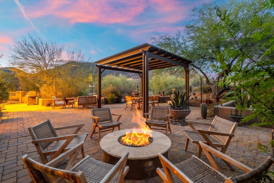 Desert Estate with Pool Casita Pickleball & Views House in Carefree