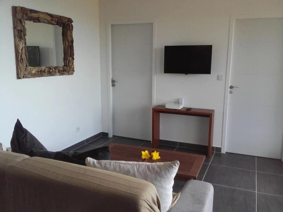 Ti kay Apartment in Le Diamant