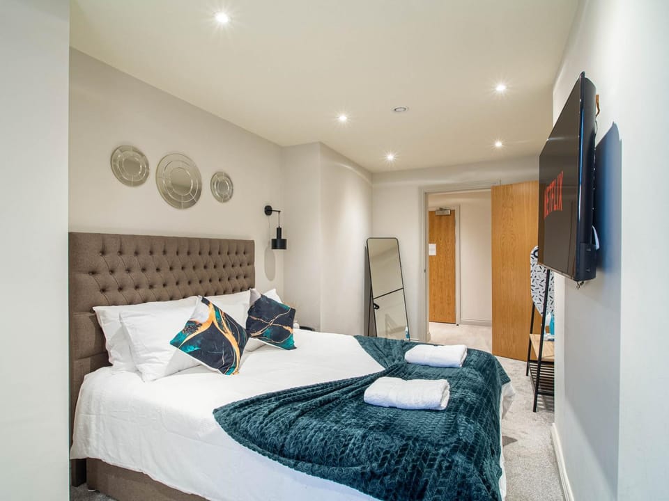 TV and multimedia, Bedroom