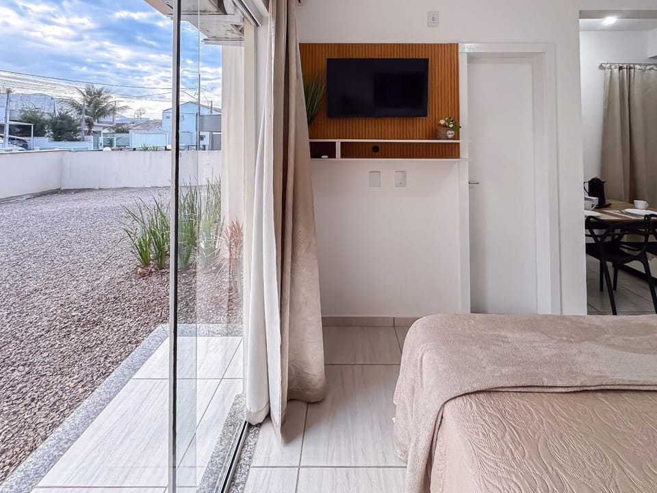 Studio completo p/ 2 | Sem taxa de limpeza | Com máquina de lavar Apartment in Brusque