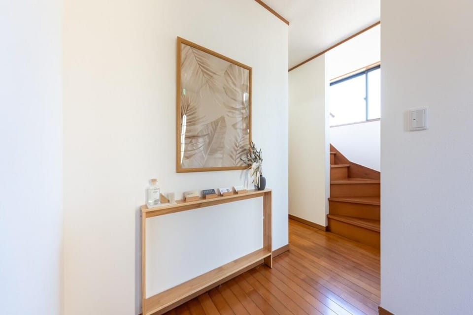 Kugenuma Seaside House - 3 min to Beach & Station Villa in Yokohama