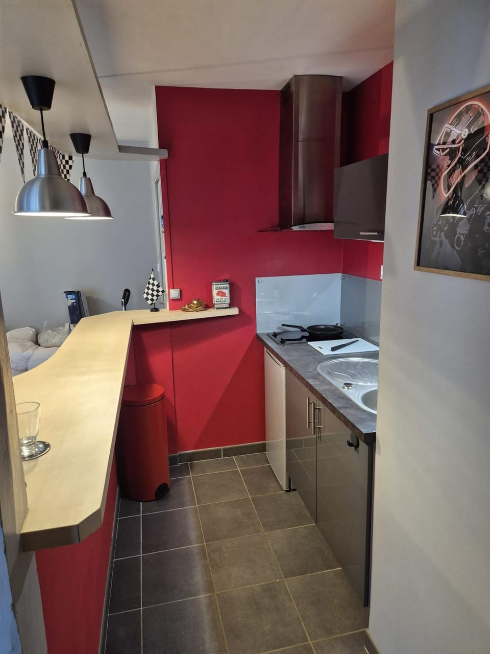 Kitchen or kitchenette
