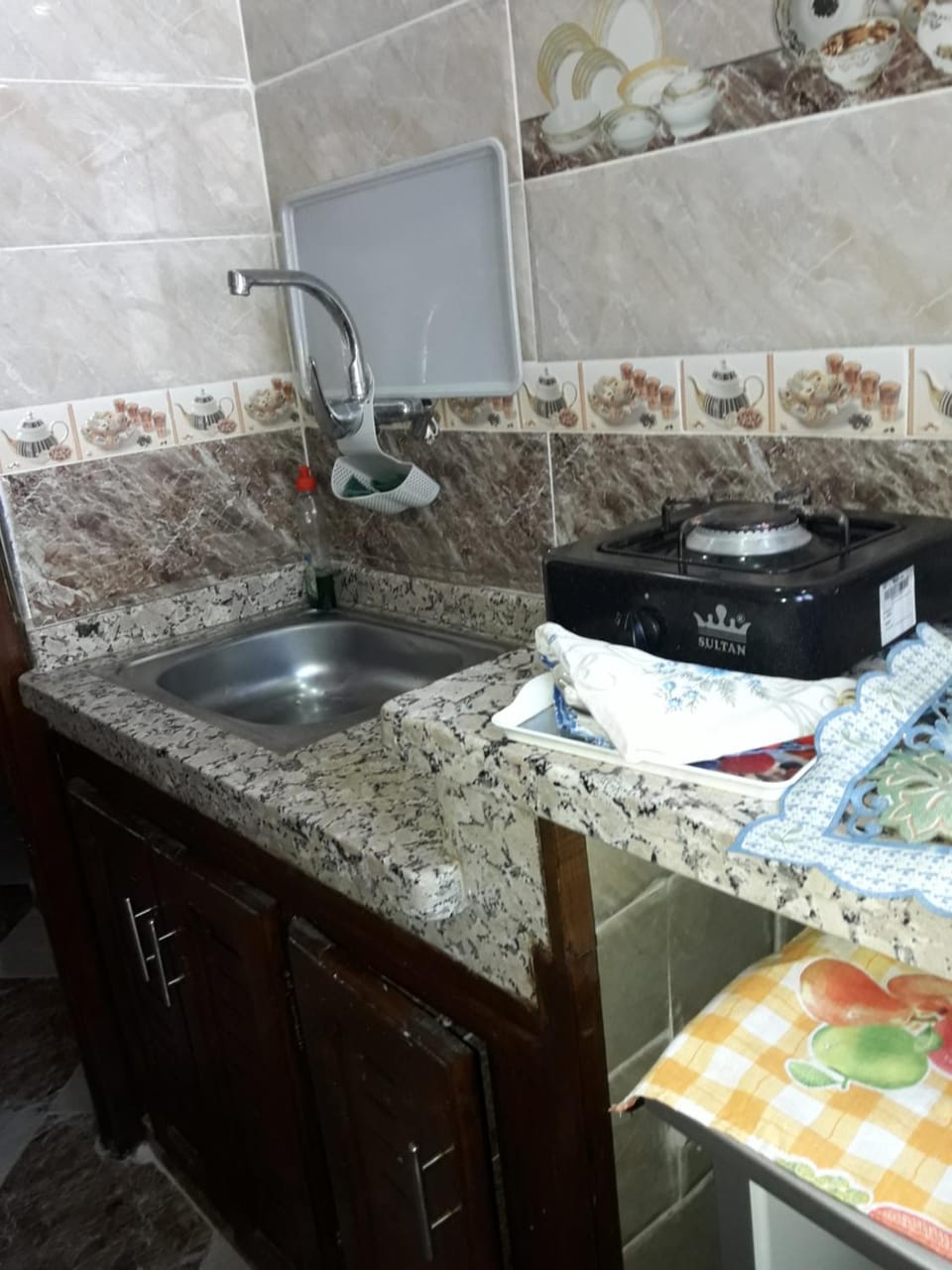 Kitchen or kitchenette, Communal kitchen