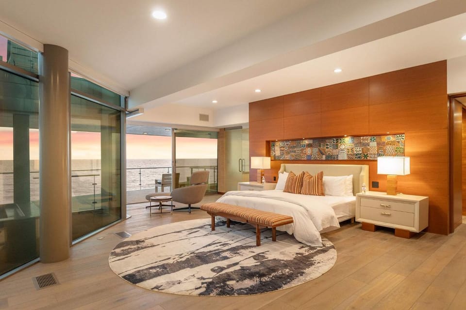 Malibu Yacht Club by Stay Awhile Villas Villa in Malibu
