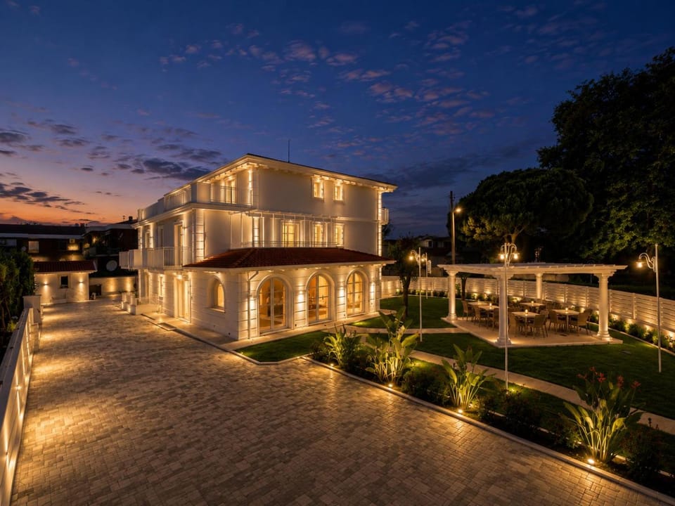 Villa Thymari Bed and Breakfast in Marina di Massa