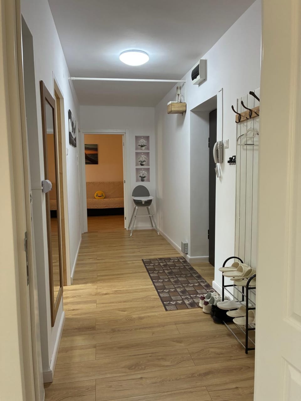 2-Bedrooms Flat Apartment in Romania