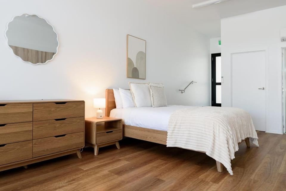Minimalist Studio Near Burnie | Bright & Cozy Apartment in Tasmania