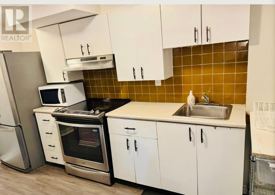 microwave, oven, kitchen