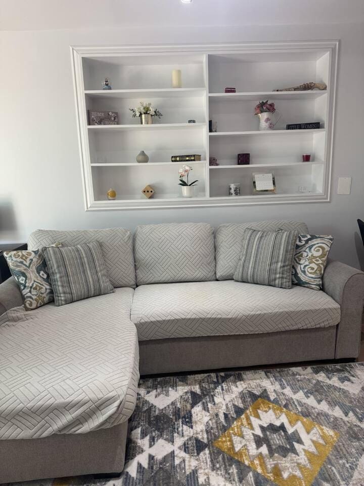 Cozy private suite near trails & transit House in Port Coquitlam