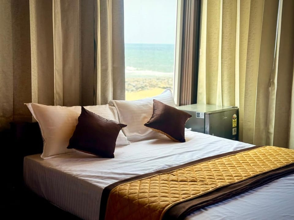 Serenity Beach Inn Hotel in Tamil Nadu