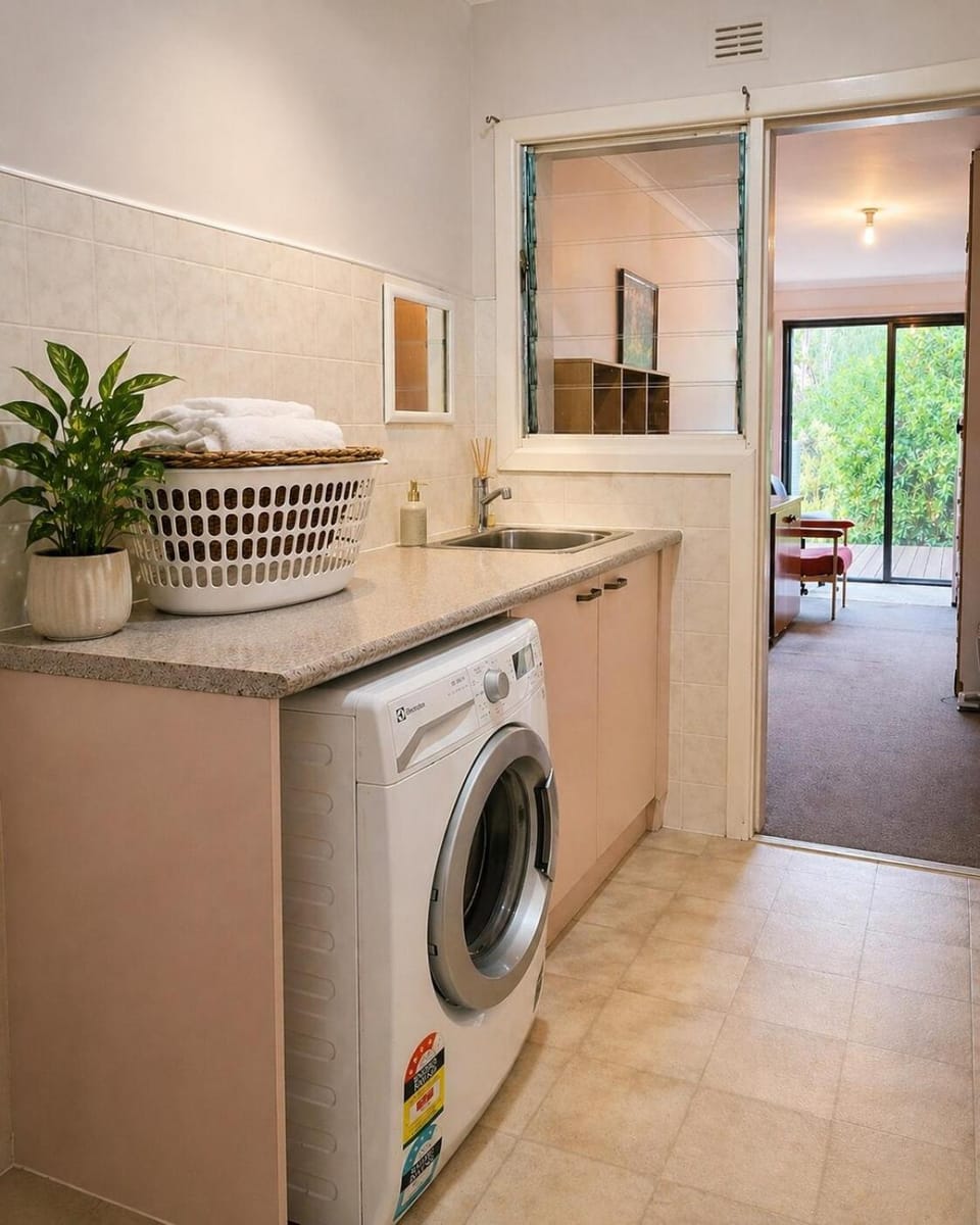 Boger Garden Hideaway - Peaceful Benalla Retreat House in Benalla