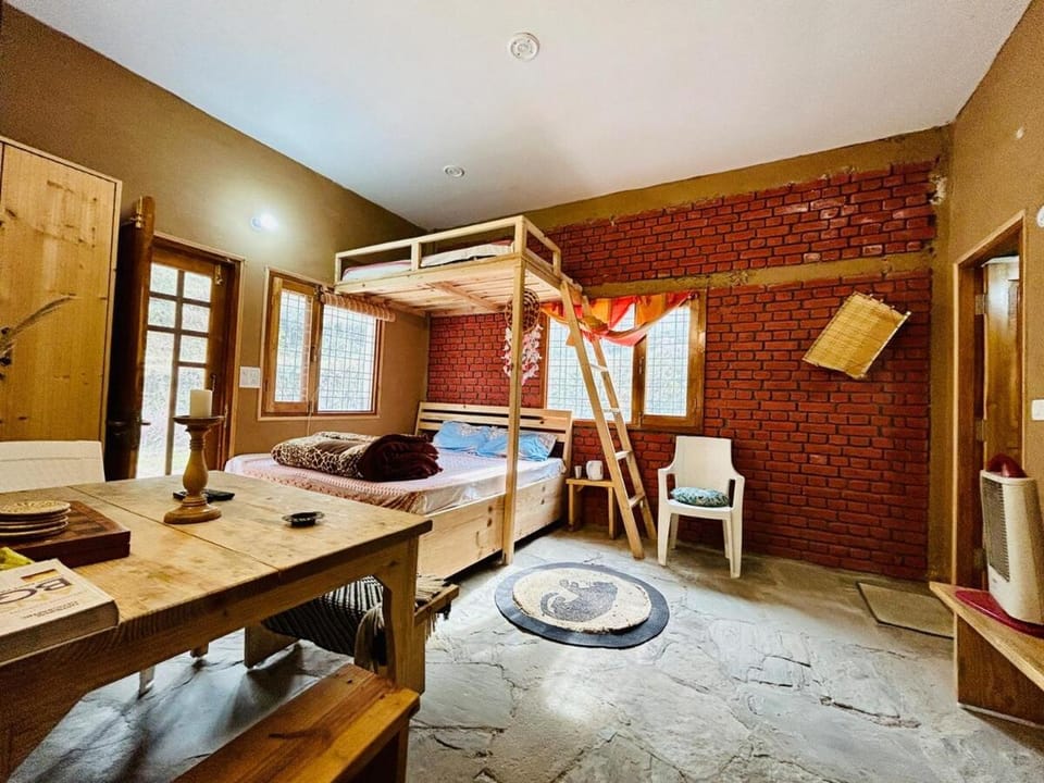 Love's Farm House in Himachal Pradesh