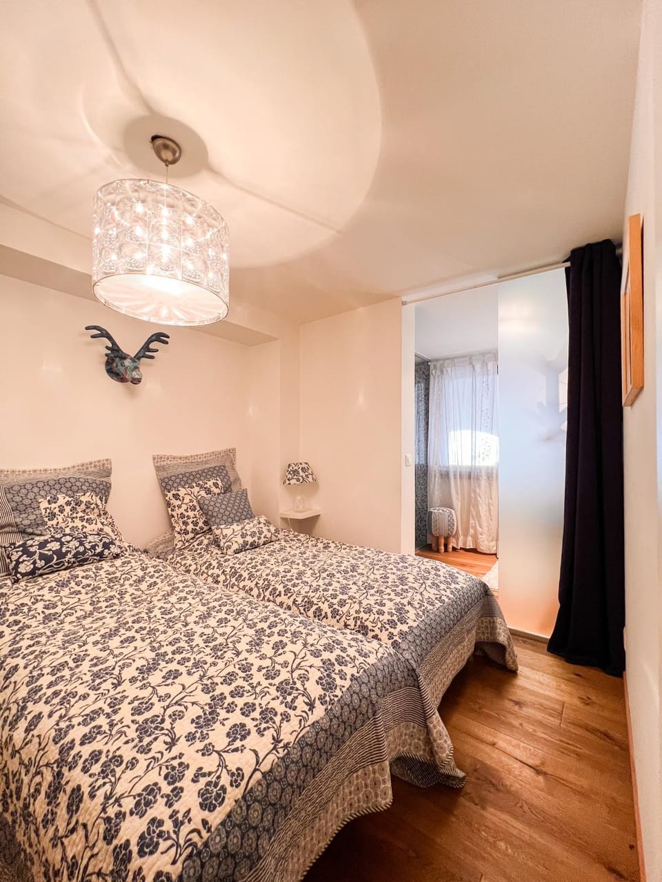 Evasion Alpine Apartment in Crans-Montana