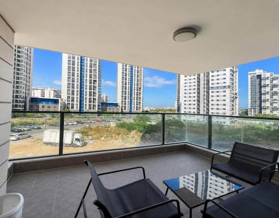 Property building, Balcony/Terrace
