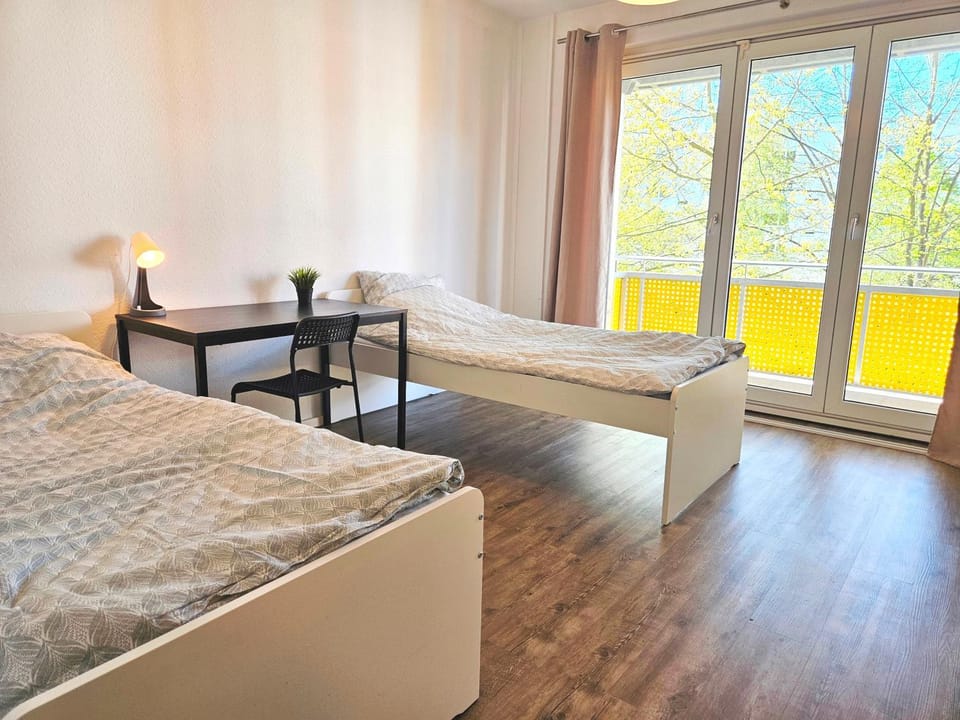 Bed, Bedroom