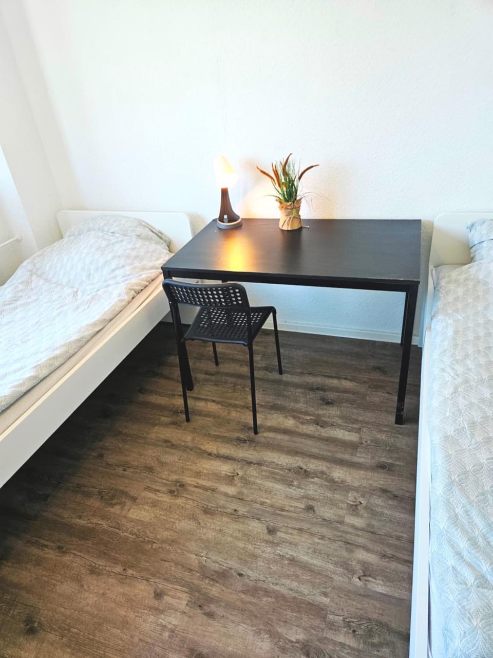 Bed, Other, Photo of the whole room, Bedroom