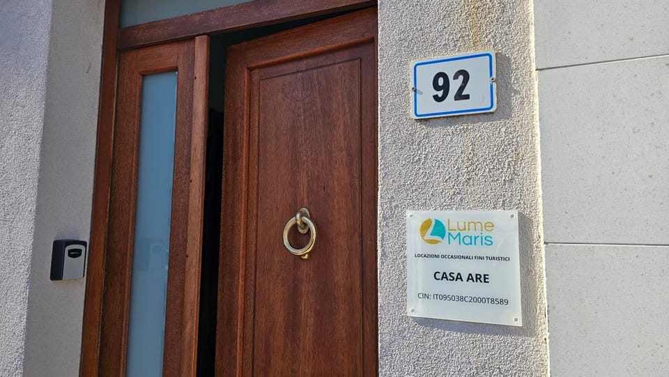 Property building, Property logo or sign