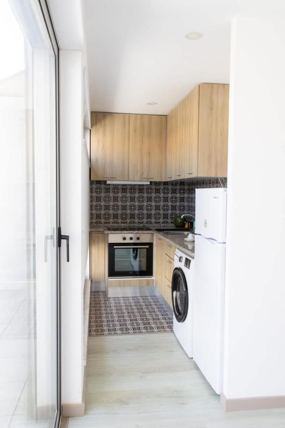 Brito Capelo Terrace Studio - 2 Guests Apartment in Matosinhos