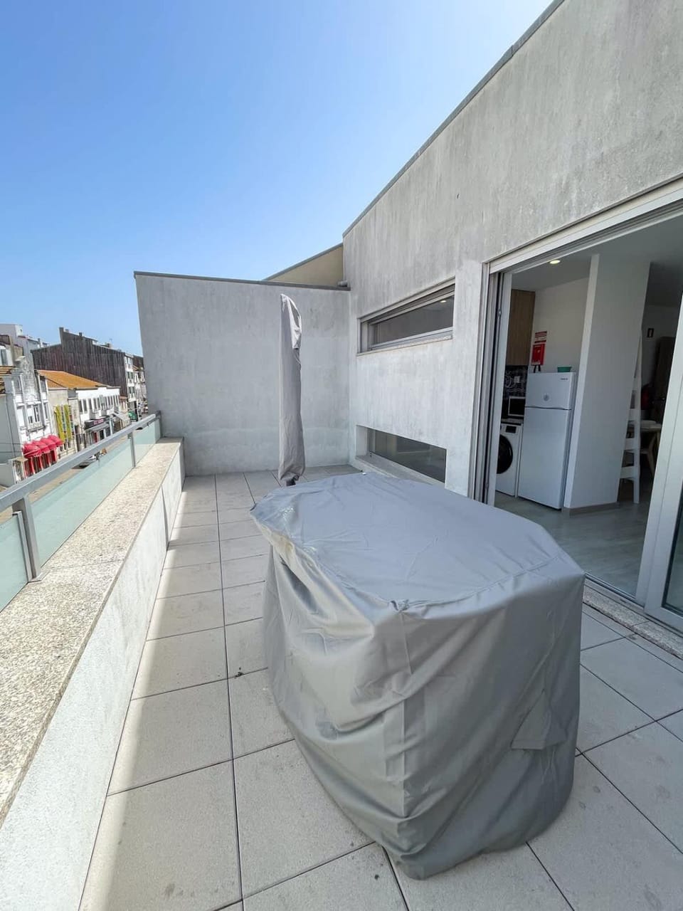 Brito Capelo Terrace Studio - 2 Guests Apartment in Matosinhos