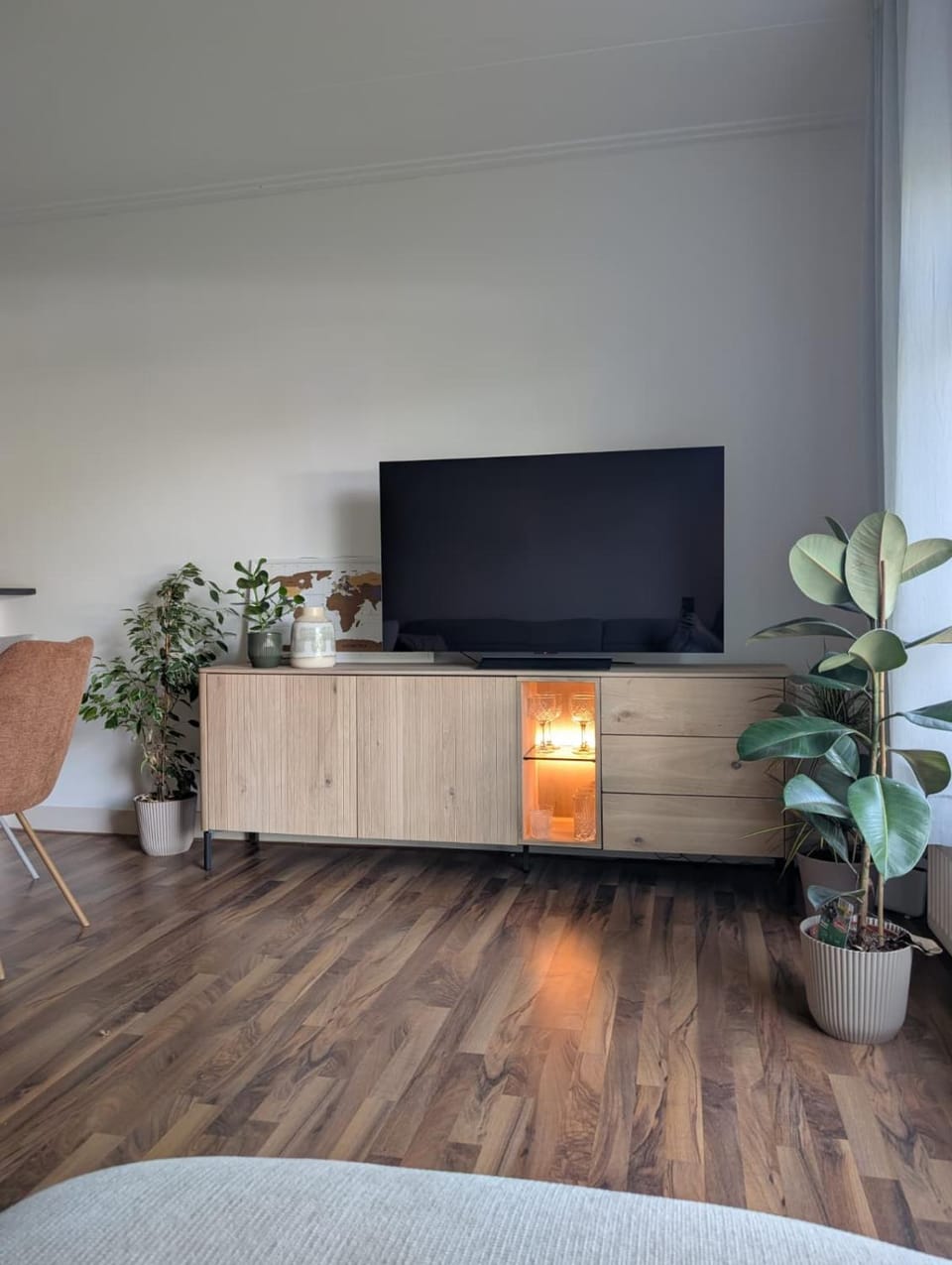 Communal lounge/ TV room, TV and multimedia, Living room