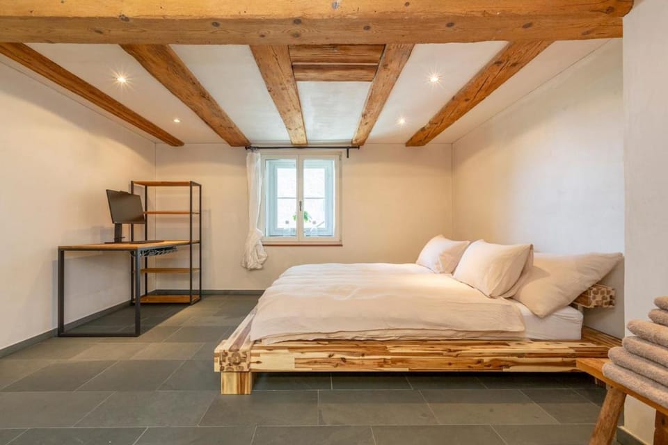 Bed, Bedroom