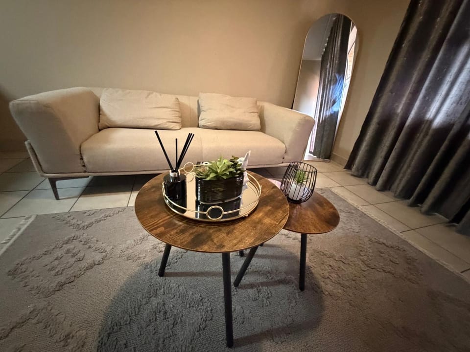 2 sharing bed apartment Apartment in Pretoria
