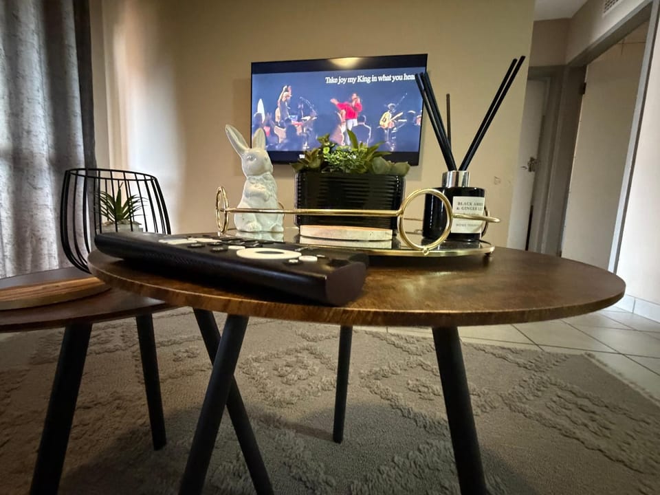 2 sharing bed apartment Apartment in Pretoria