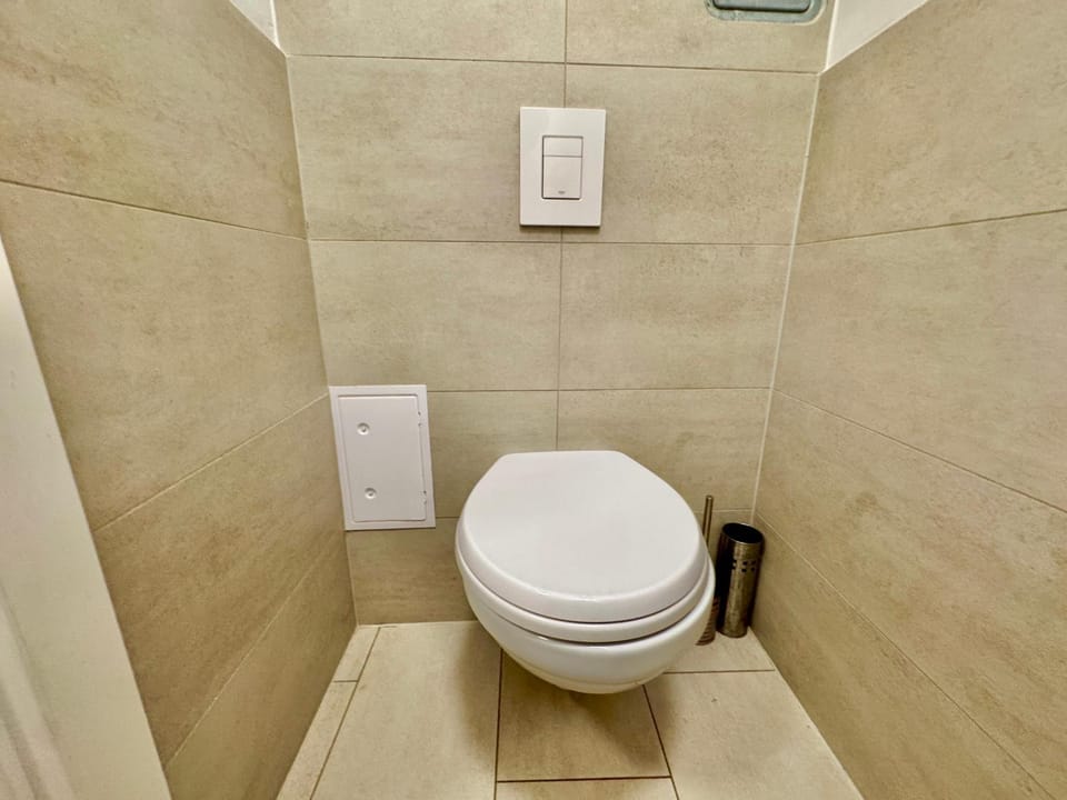 Modern 2 Bedroom Apartment with Free Parking Apartment in Vienna