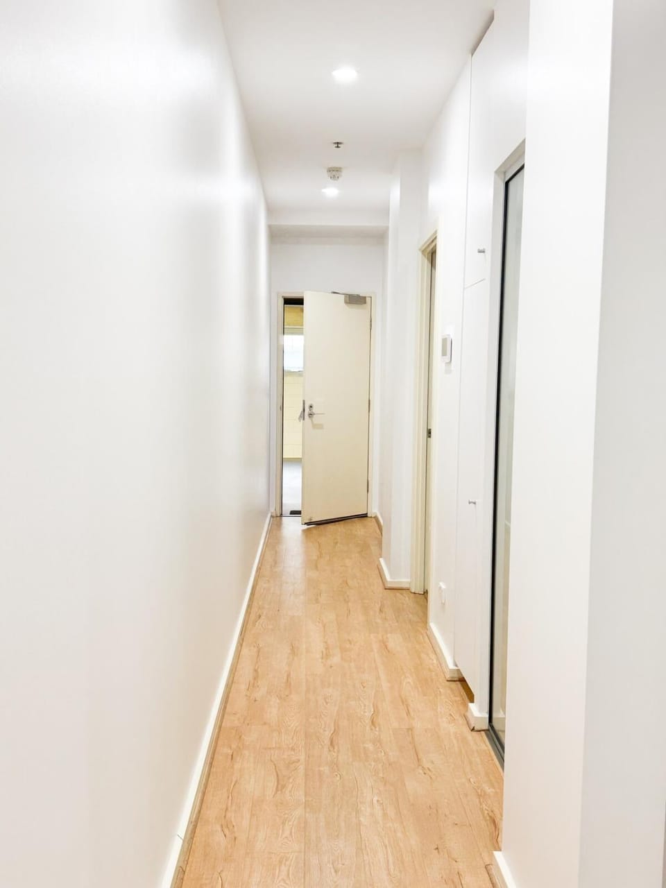 Entire central 2BR apt central 45 Apartment in Adelaide