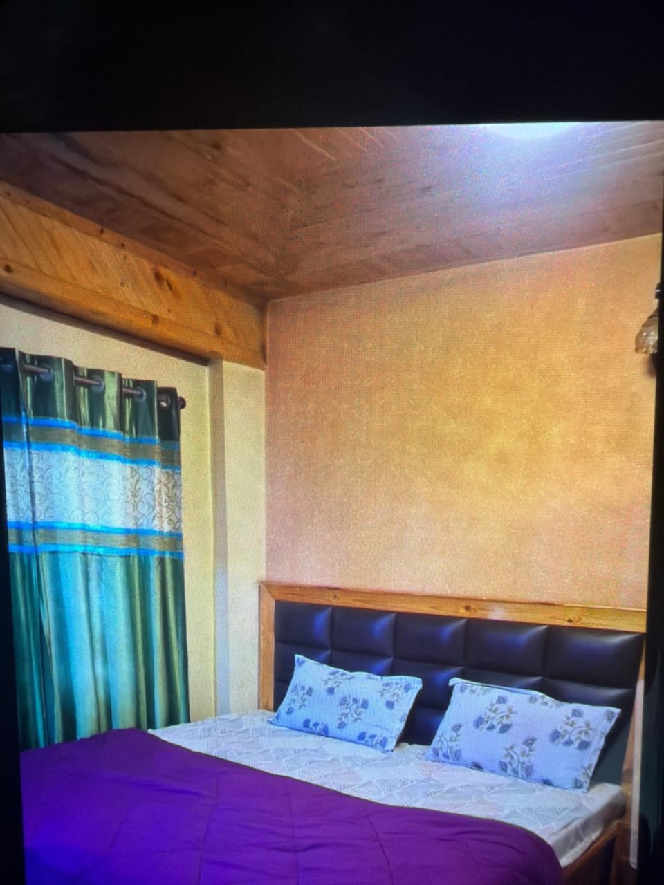 Jakhu heights B&B Bed and Breakfast in Shimla