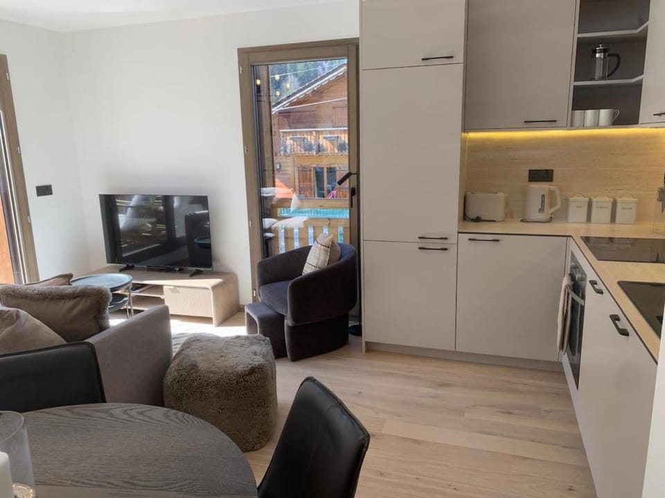 Dents Blanches B103 by Avecoeur Apartment in Les Gets