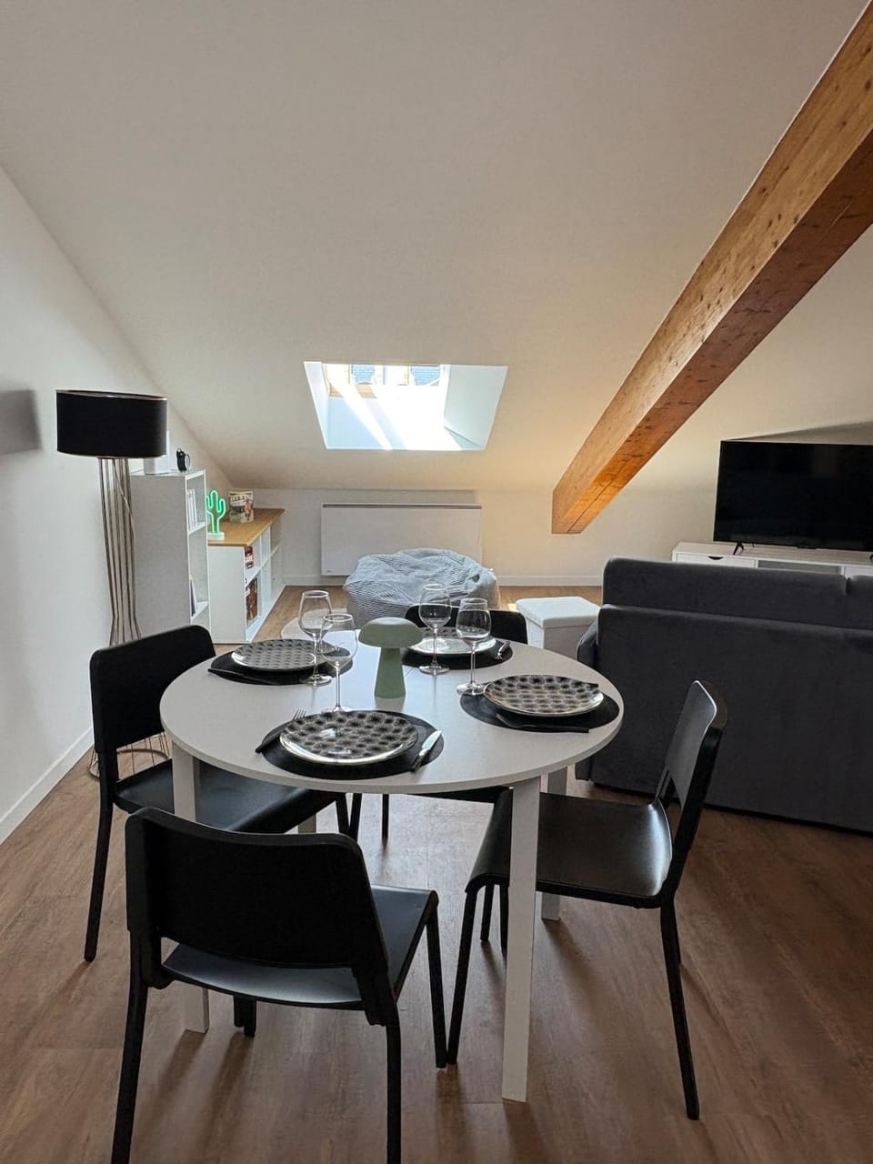 Le Pompidou Clim - Parking - Terrasse - Centre Apartment in Albi
