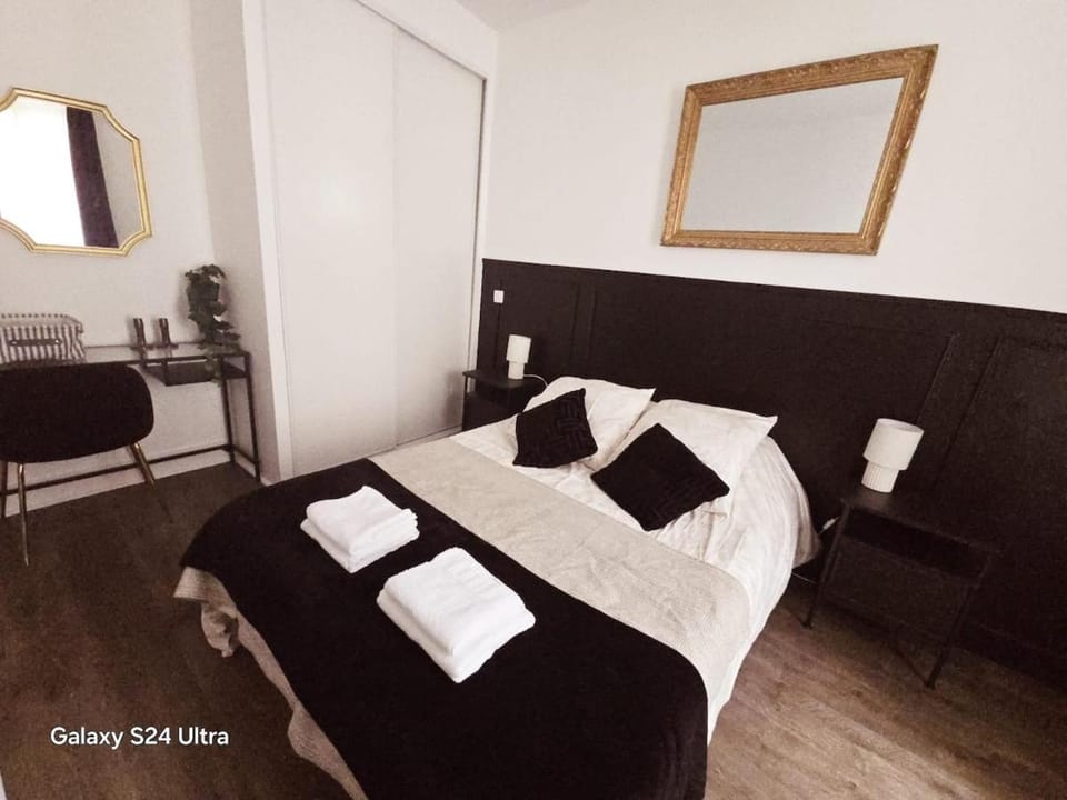 T2 élégant aux portes de Paris Saint-Ouen Apartment in Saint-Denis, France
