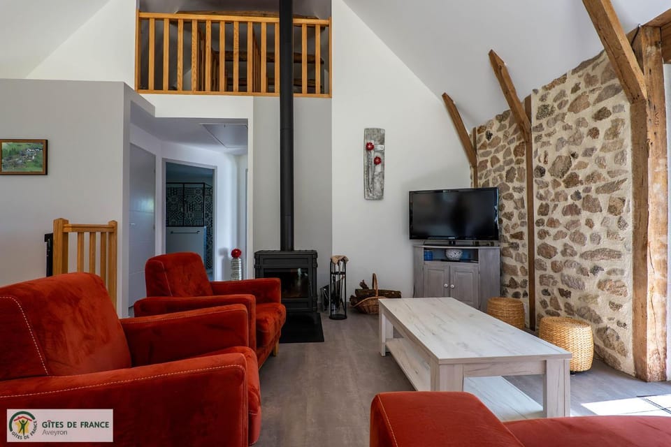 Gîte de Lestaral House in Occitanie