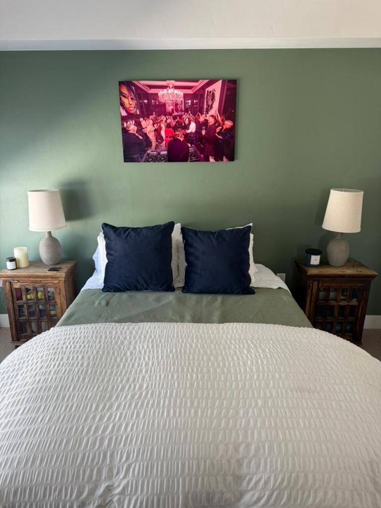 Ski-In/Ski-Out Luxe Mountain Getaway in Granby Apartment in Granby