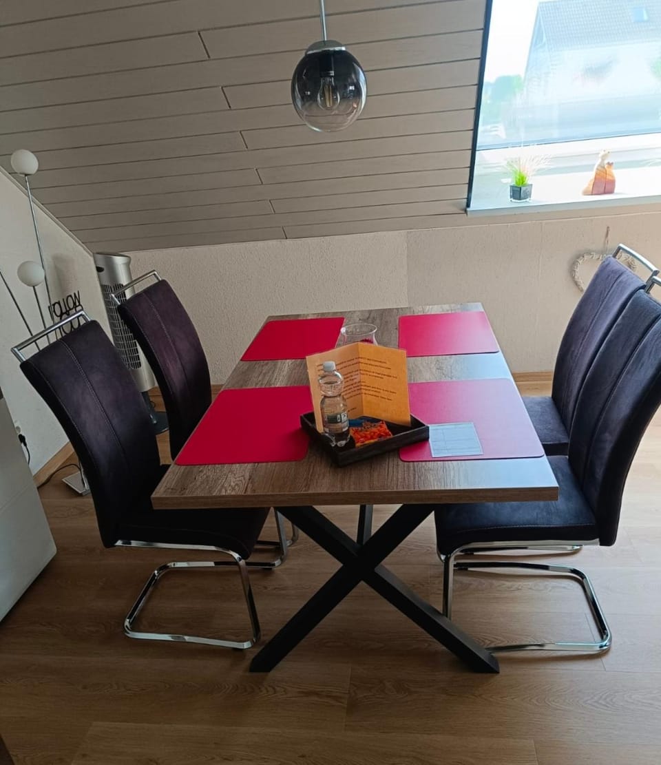 Ruhrpott-Traum -- stylische, moderne und chice Wohnung mit 2 SZ Apartment in Gelsenkirchen