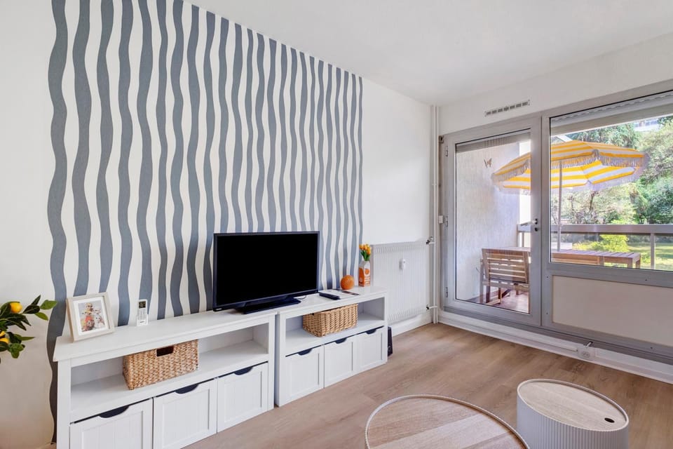 Appartement cosy à Antibes-Piscine Apartment in Antibes