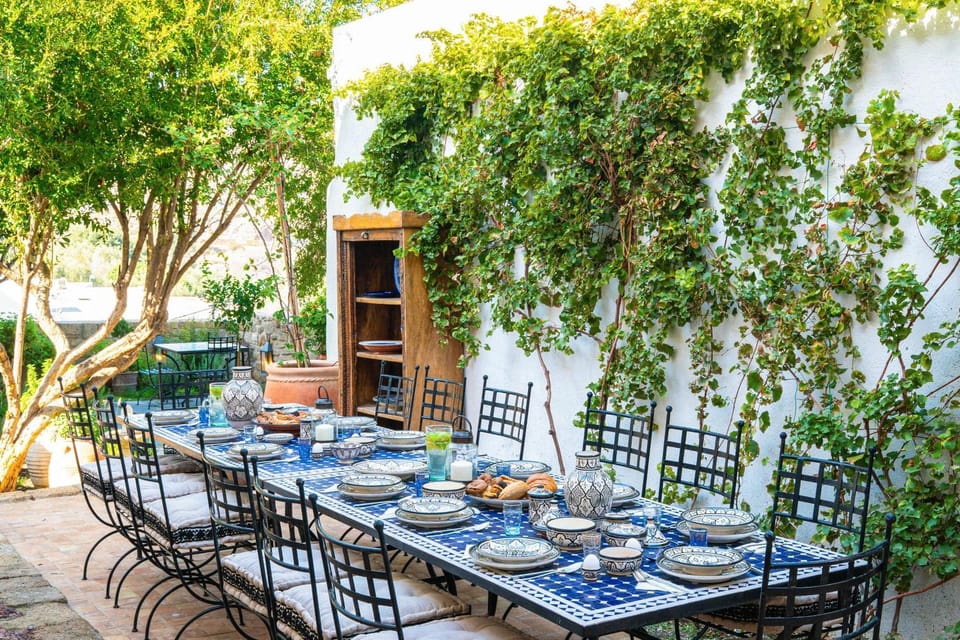 Patio, Spring, Seating area, Dining area, Garden view