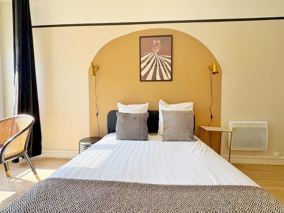 Suite Athene Apartment in Lyon