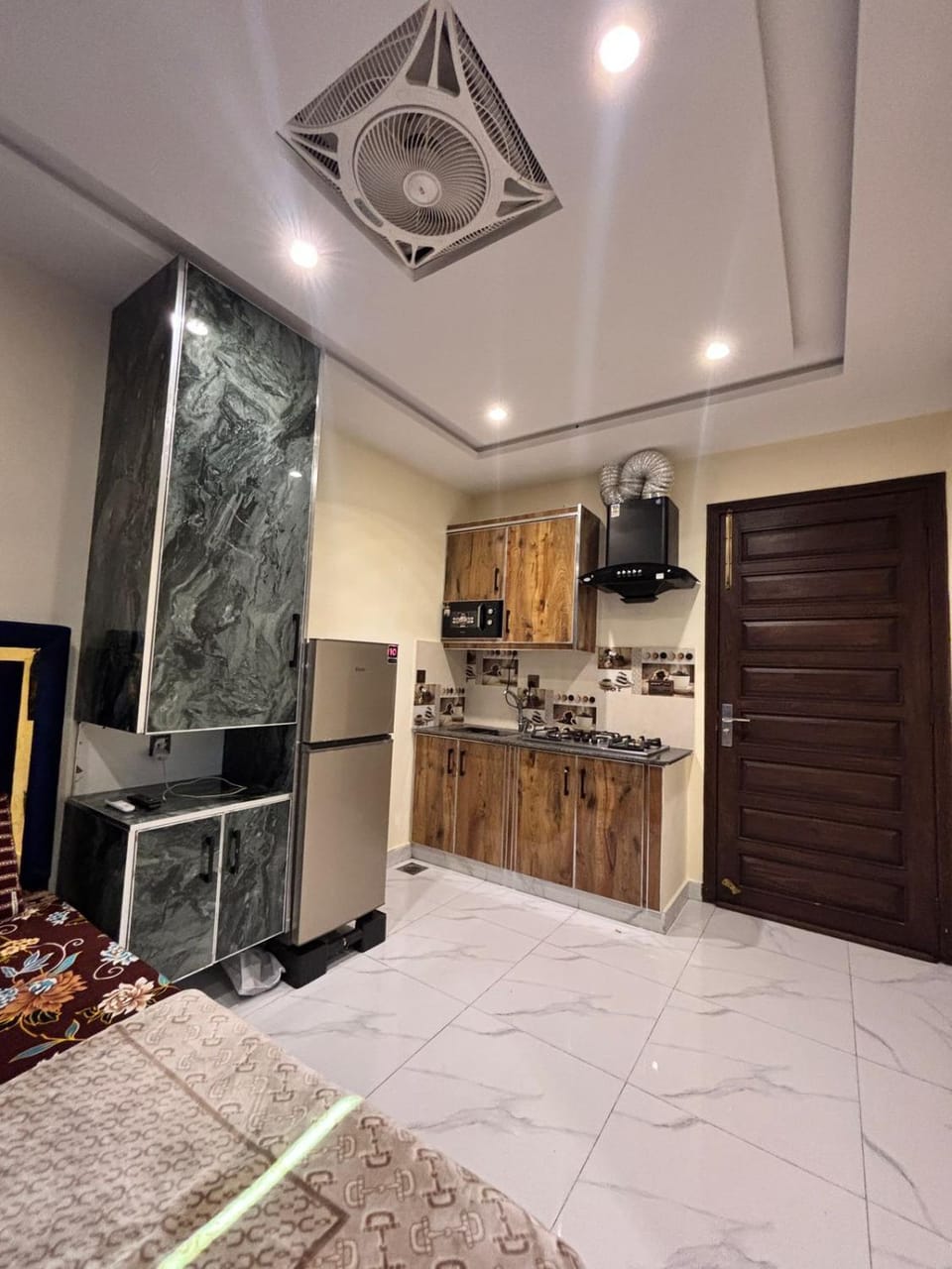The Smart Stay Apartment in Lahore