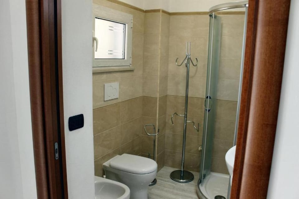 Shower, Toilet, Bathroom, bidet