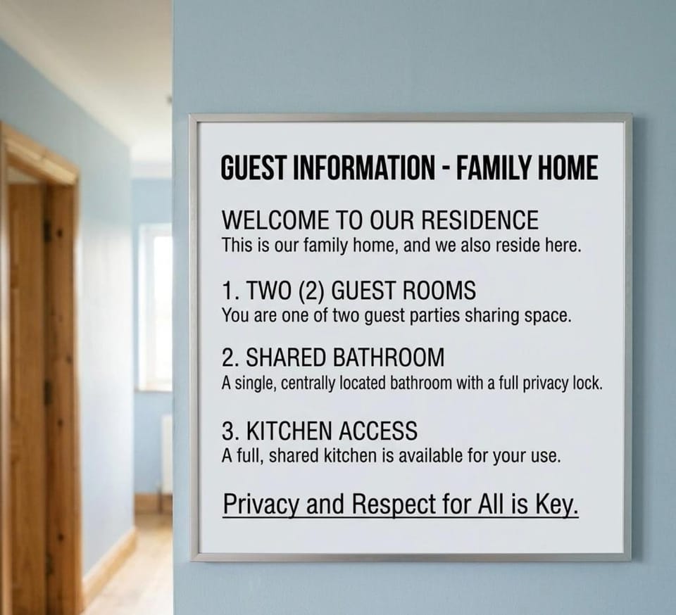 Home from Home - Shared Facilities - First Floor Room - Green Room - M25 A127 London 30 Mins Train Vacation rental in Billericay