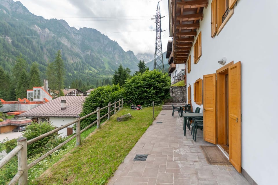 Property building, Mountain view
