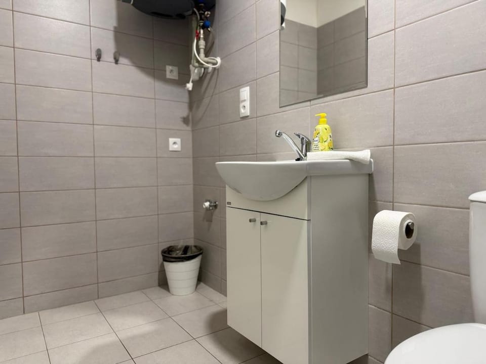 Modern studio with gallery - GP Apartment in Brno